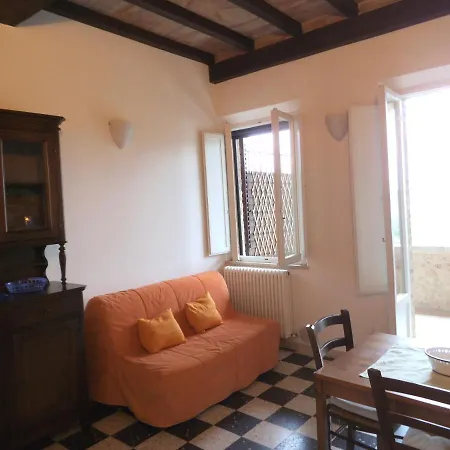 Country Casanova - La Torre Alle Tolfe Lägenhetshotell *